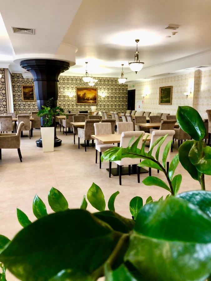 Hotel Victoria Bolszewo Luaran gambar